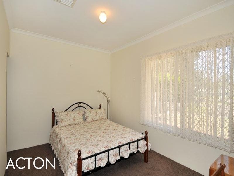 41 Summerlea Avenue, Meadow Springs WA 6210
