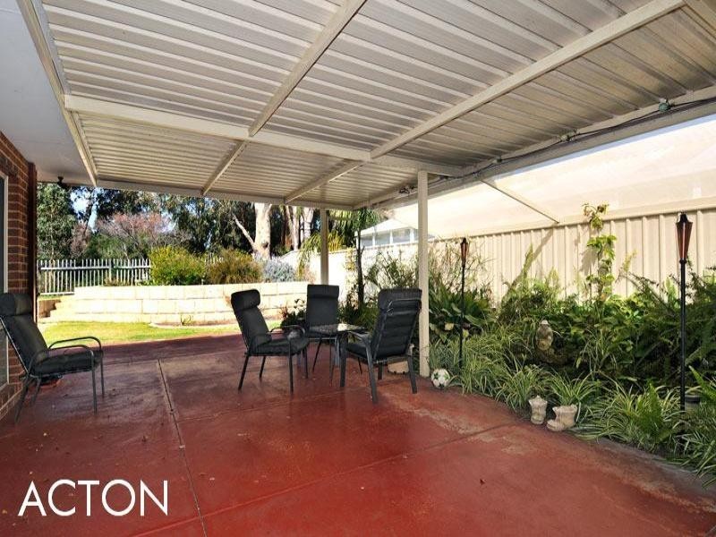 41 Summerlea Avenue, Meadow Springs WA 6210