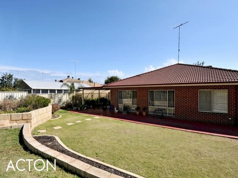 41 Summerlea Avenue, Meadow Springs WA 6210
