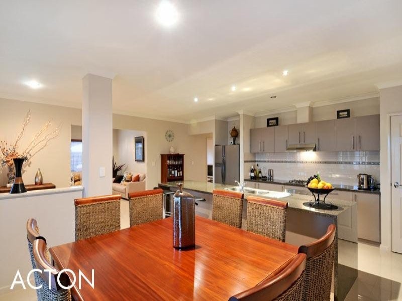 3 Pacifica Way, Dudley Park WA 6210