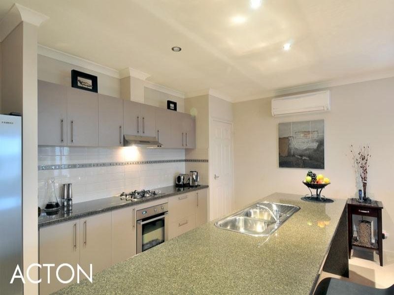 3 Pacifica Way, Dudley Park WA 6210