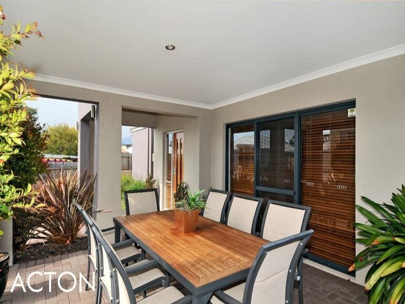 3 Pacifica Way, Dudley Park WA 6210