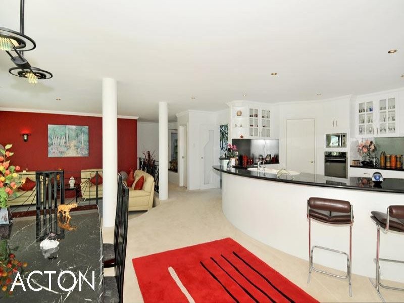 11 Reverie Mews, Halls Head WA 6210