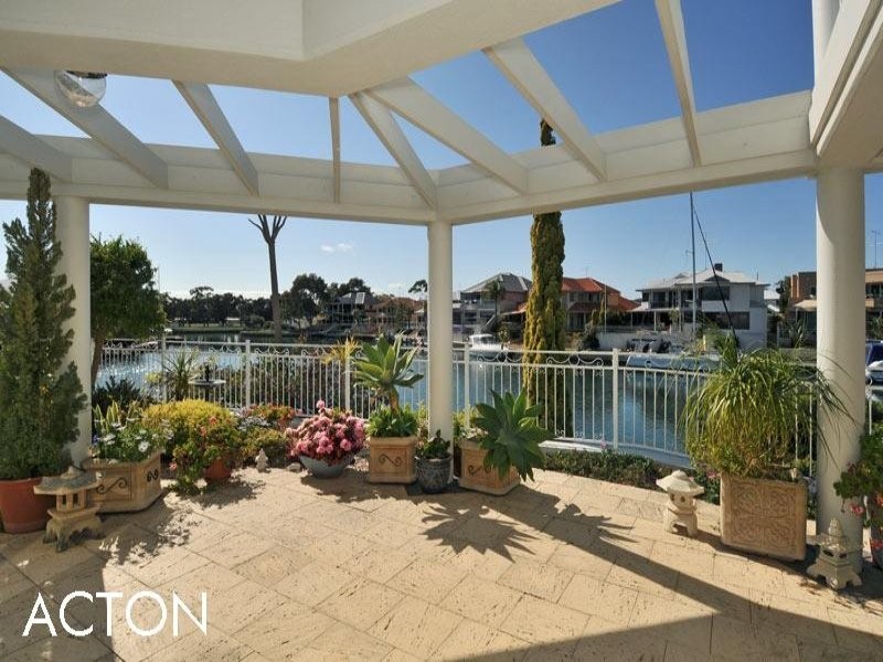 11 Reverie Mews, Halls Head WA 6210