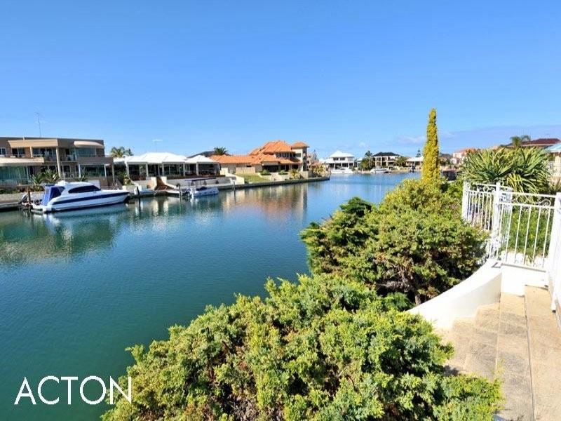 11 Reverie Mews, Halls Head WA 6210