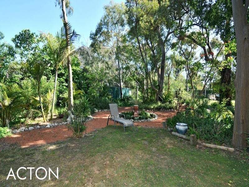 2 Nutbush Avenue, Falcon WA 6210