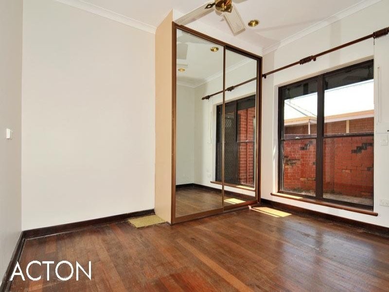 10 Paterson Road, Pinjarra WA 6208