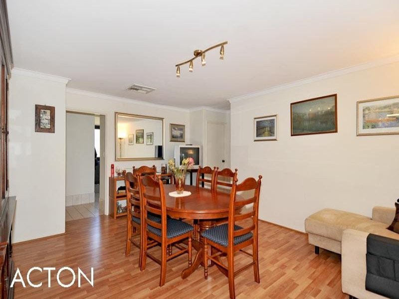 9 Beacham Street, Coodanup WA 6210
