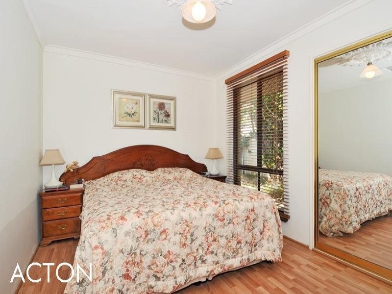 9 Beacham Street, Coodanup WA 6210