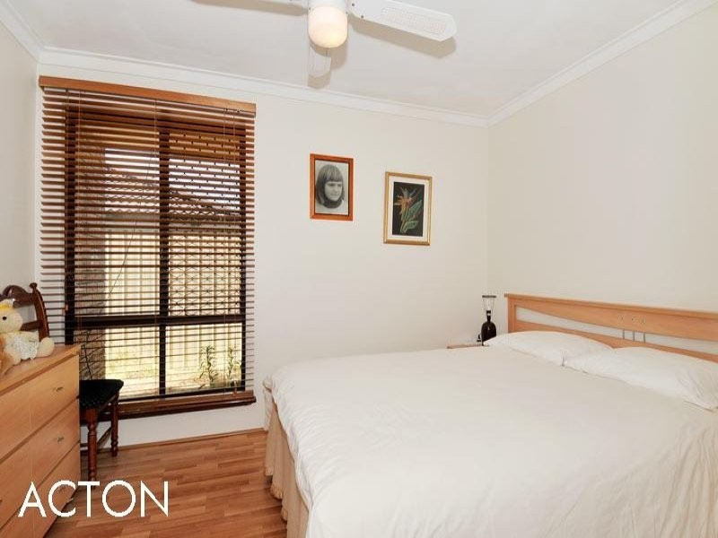 9 Beacham Street, Coodanup WA 6210