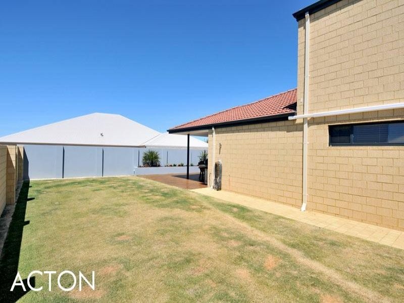 2 Bush View, Wannanup WA 6210