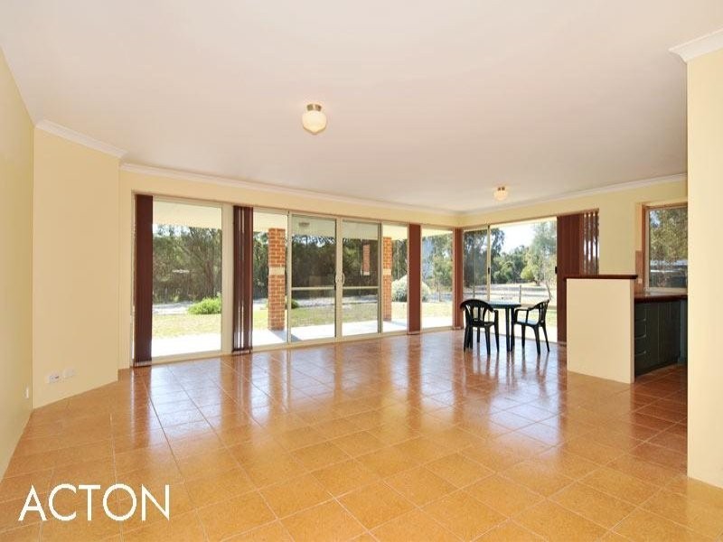 133 Fiegert Road, Barragup WA 6209