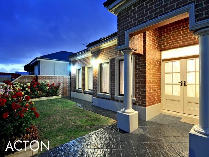 10 Cordia Way, Halls Head WA 6210