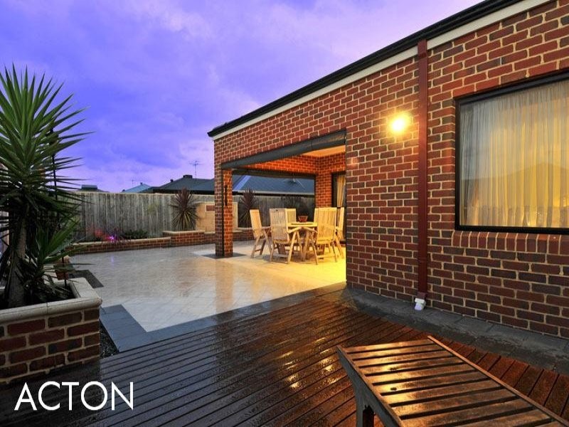 10 Cordia Way, Halls Head WA 6210