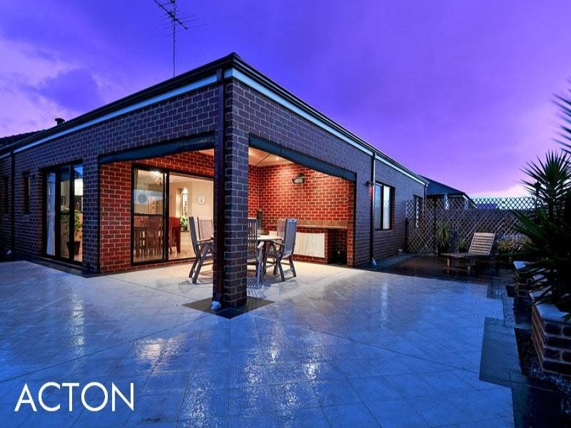 10 Cordia Way, Halls Head WA 6210