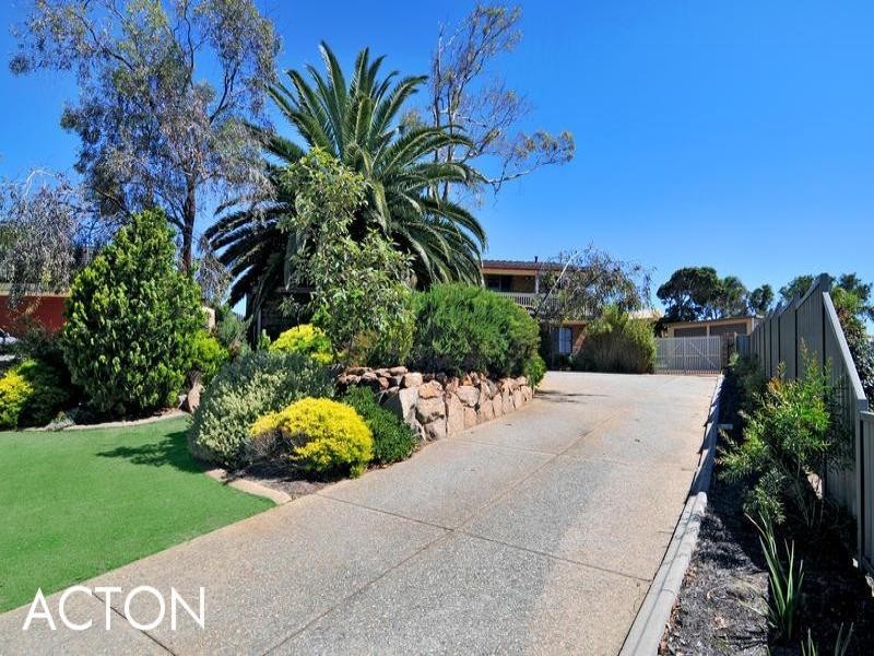 6 Banyon Close, Halls Head WA 6210