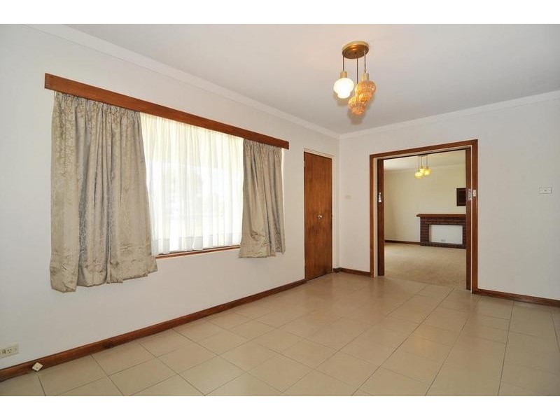 5 Blakeley Street, Mandurah WA 6210