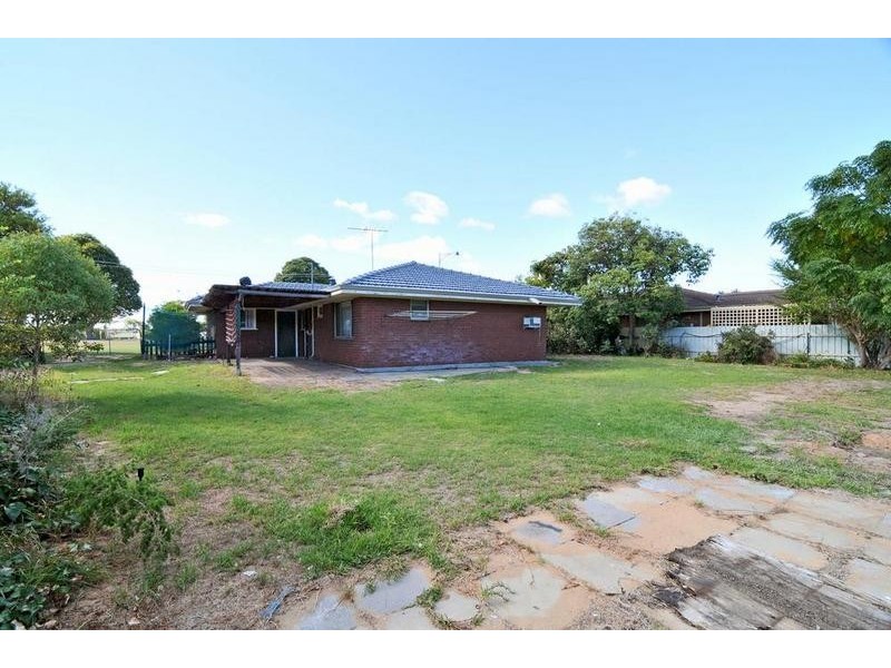 5 Blakeley Street, Mandurah WA 6210