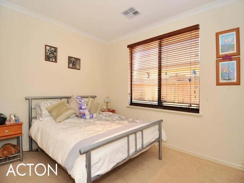 21 Pacifica Way, Dudley Park WA 6210
