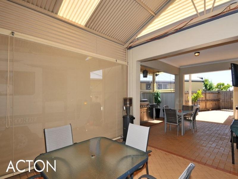 21 Pacifica Way, Dudley Park WA 6210