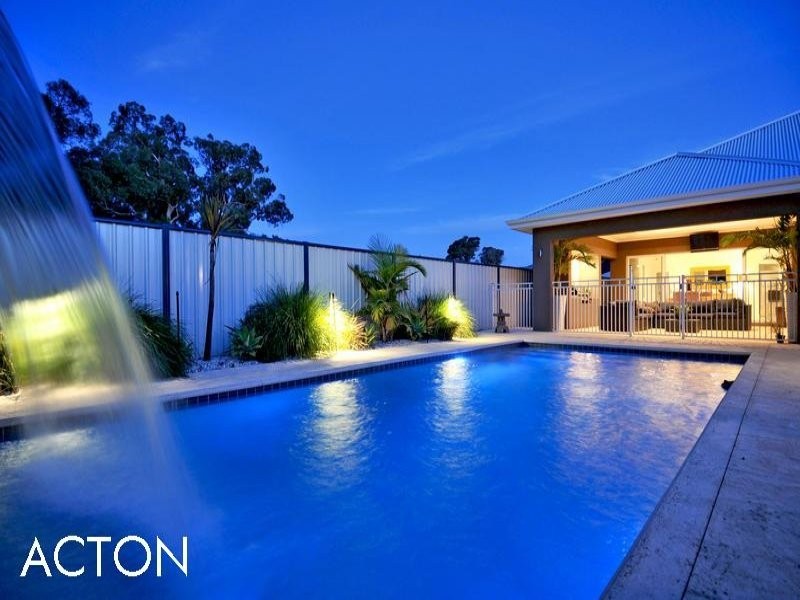 61 Camden Way, Meadow Springs WA 6210