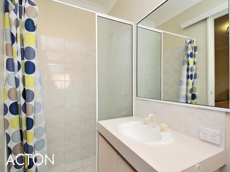 12 Carnoustie Gardens, Meadow Springs WA 6210