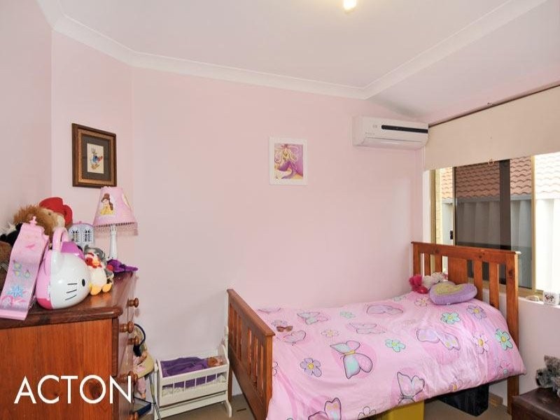 12 Carnoustie Gardens, Meadow Springs WA 6210