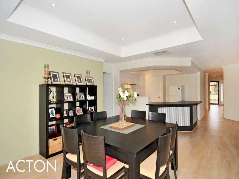 74 Northport Boulevard, Wannanup WA 6210