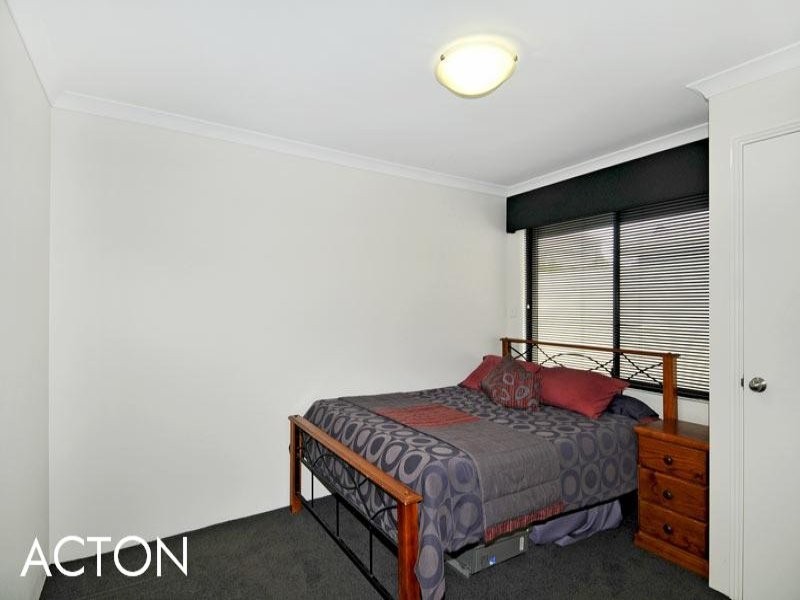 74 Northport Boulevard, Wannanup WA 6210