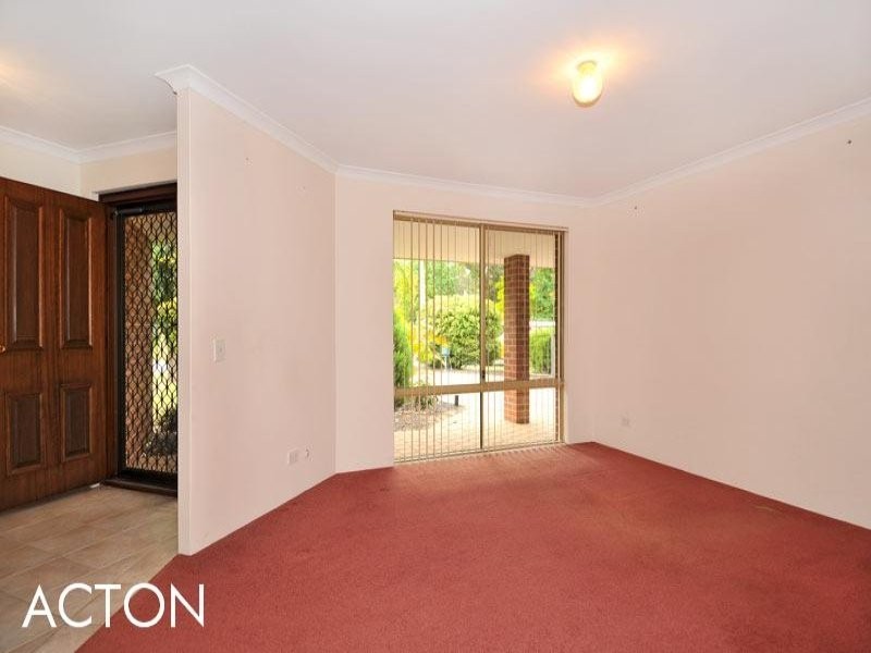 6 Queenscliff Rise, Greenfields WA 6210