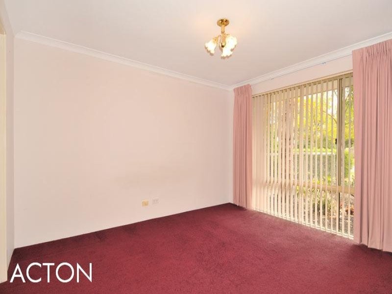 6 Queenscliff Rise, Greenfields WA 6210