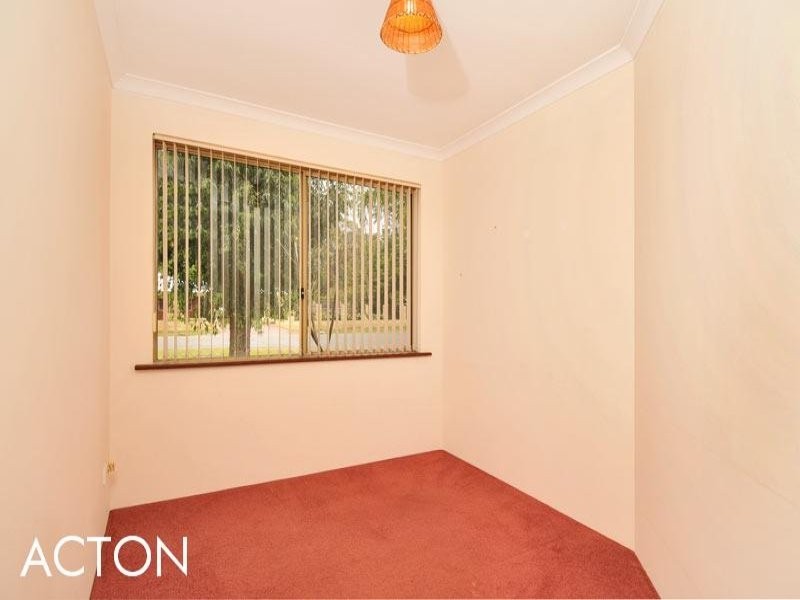 6 Queenscliff Rise, Greenfields WA 6210