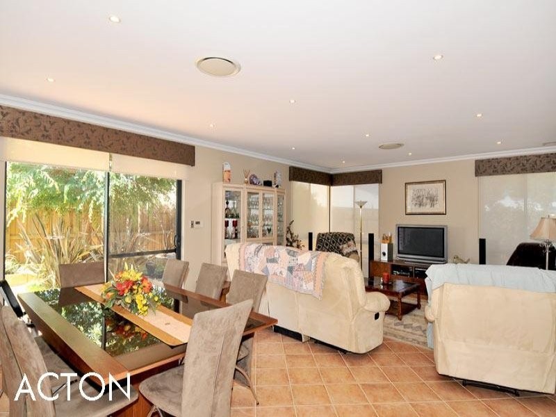 6 Guilderton Close, Erskine WA 6210