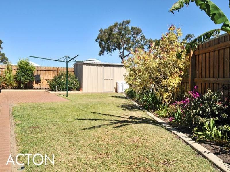 6 Guilderton Close, Erskine WA 6210