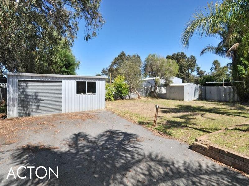 20 Jacaranda Drive, North Yunderup WA 6208