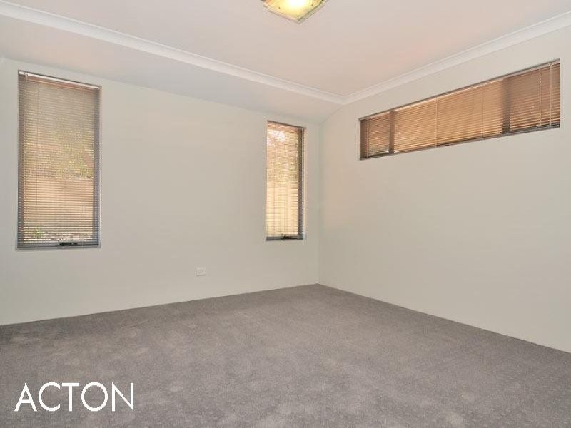 6A Raglan Close, Falcon WA 6210
