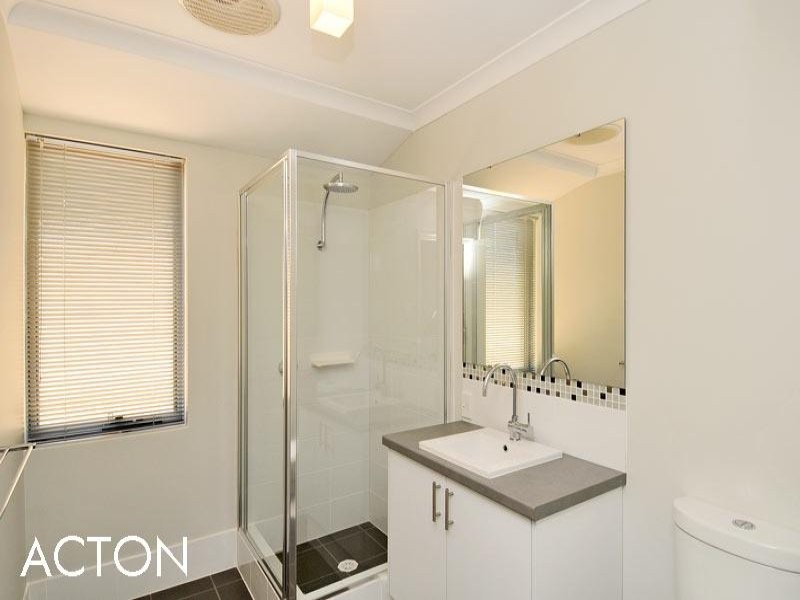 6A Raglan Close, Falcon WA 6210
