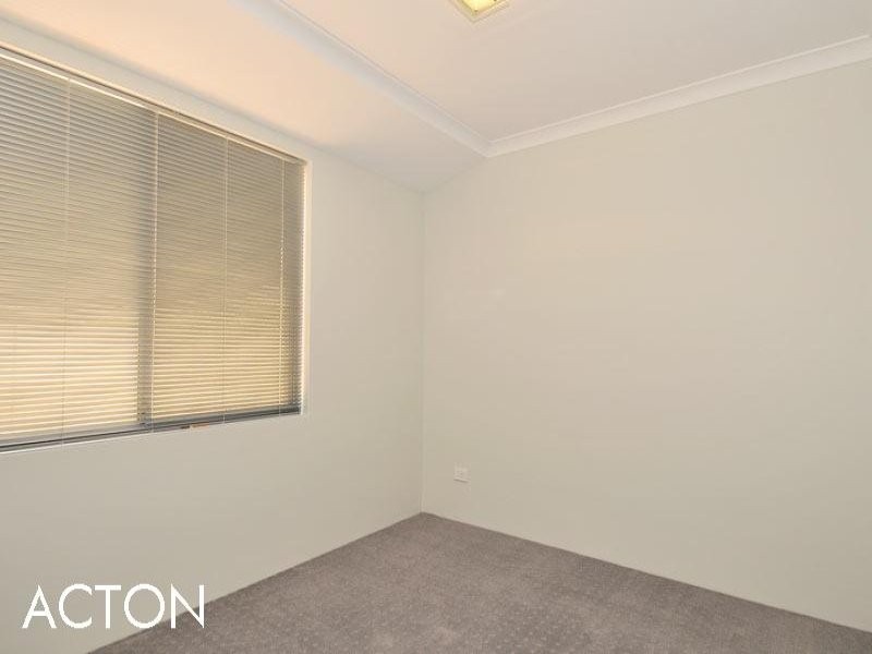6A Raglan Close, Falcon WA 6210