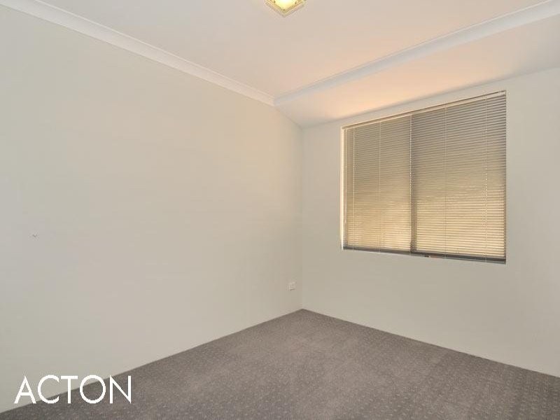 6A Raglan Close, Falcon WA 6210