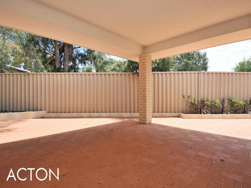 6A Raglan Close, Falcon WA 6210