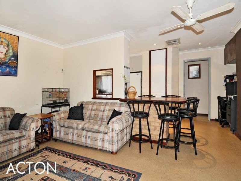 11 Tankerton Way, Coodanup WA 6210