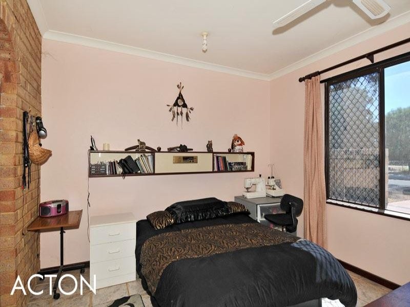 11 Tankerton Way, Coodanup WA 6210