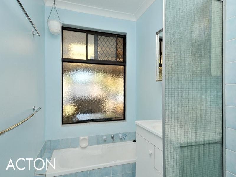 11 Tankerton Way, Coodanup WA 6210