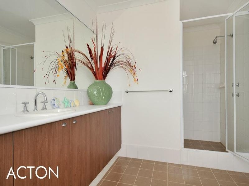 31 Len Howard Drive, Erskine WA 6210