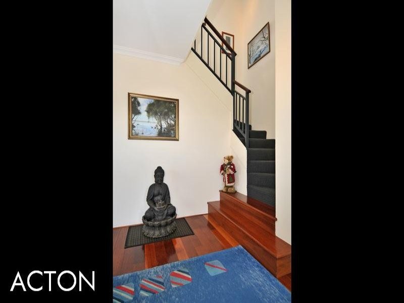 81 Darwin Terrace, Dudley Park WA 6210