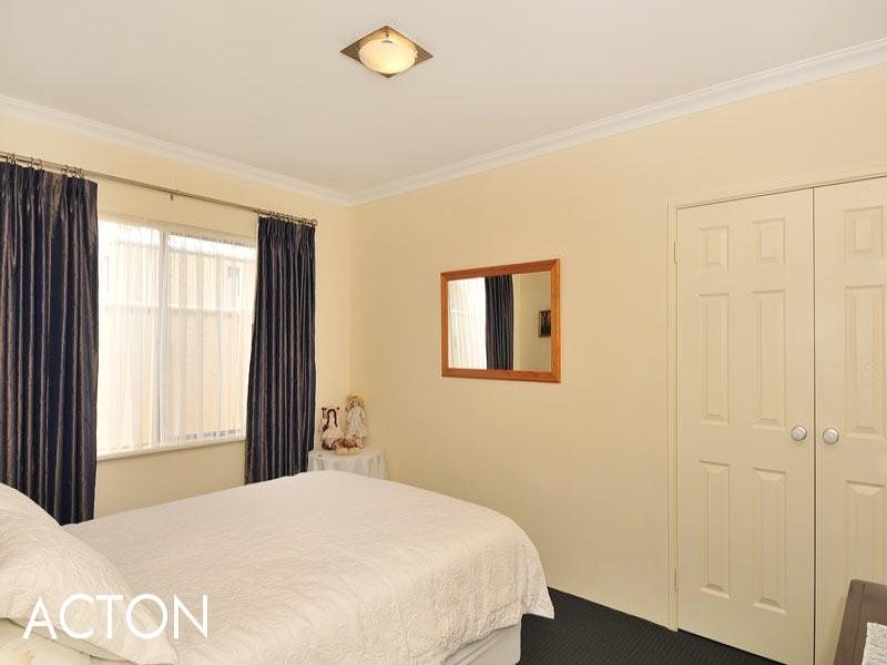 81 Darwin Terrace, Dudley Park WA 6210