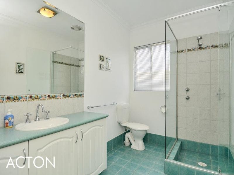 81 Darwin Terrace, Dudley Park WA 6210