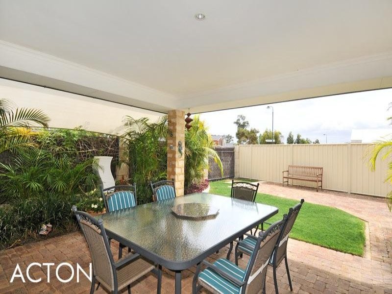 81 Darwin Terrace, Dudley Park WA 6210