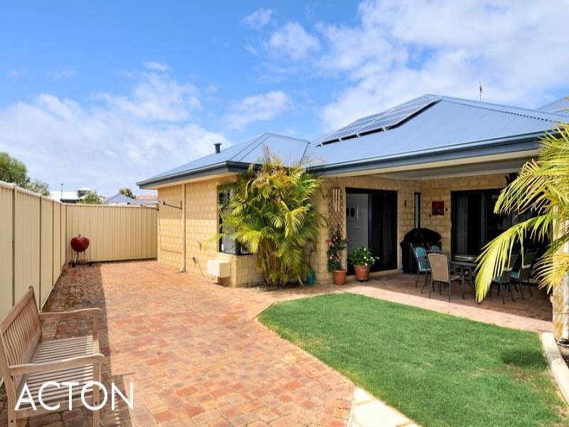 81 Darwin Terrace, Dudley Park WA 6210