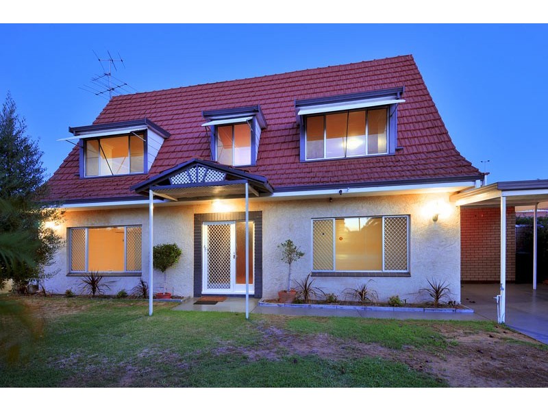 7 Gray Road, Mandurah WA 6210